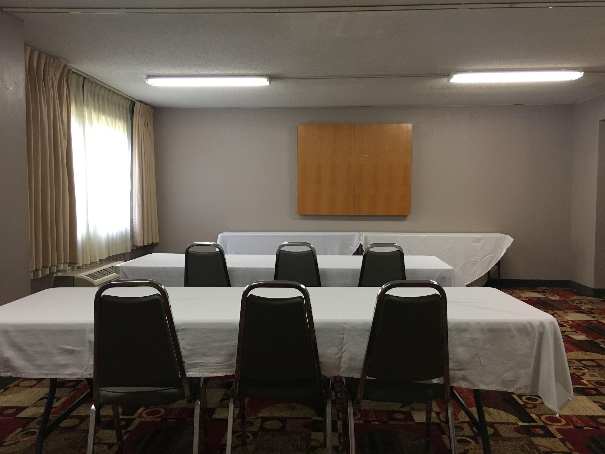 Days Inn By Wyndham שרמן מראה חיצוני תמונה