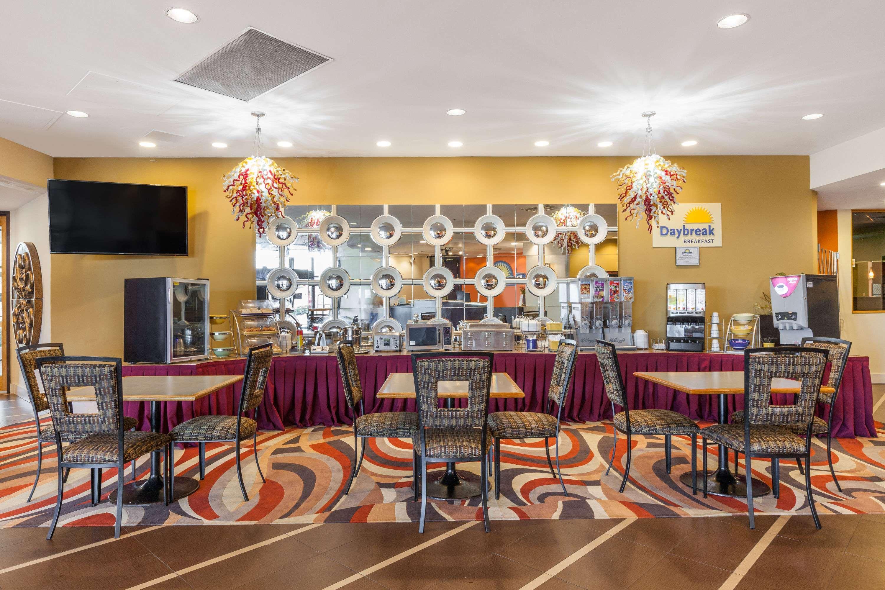Days Inn By Wyndham שרמן מראה חיצוני תמונה
