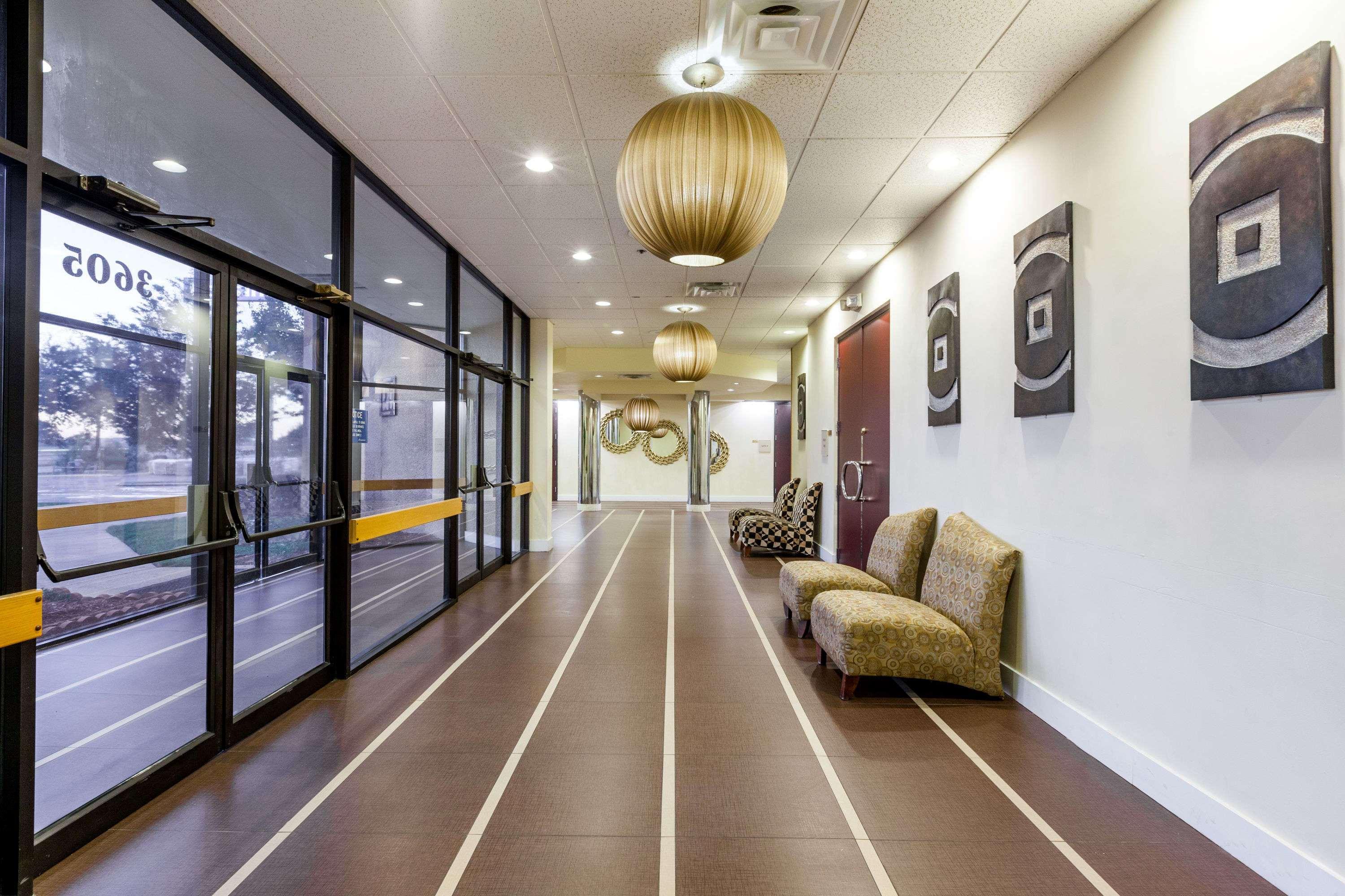 Days Inn By Wyndham שרמן מראה חיצוני תמונה