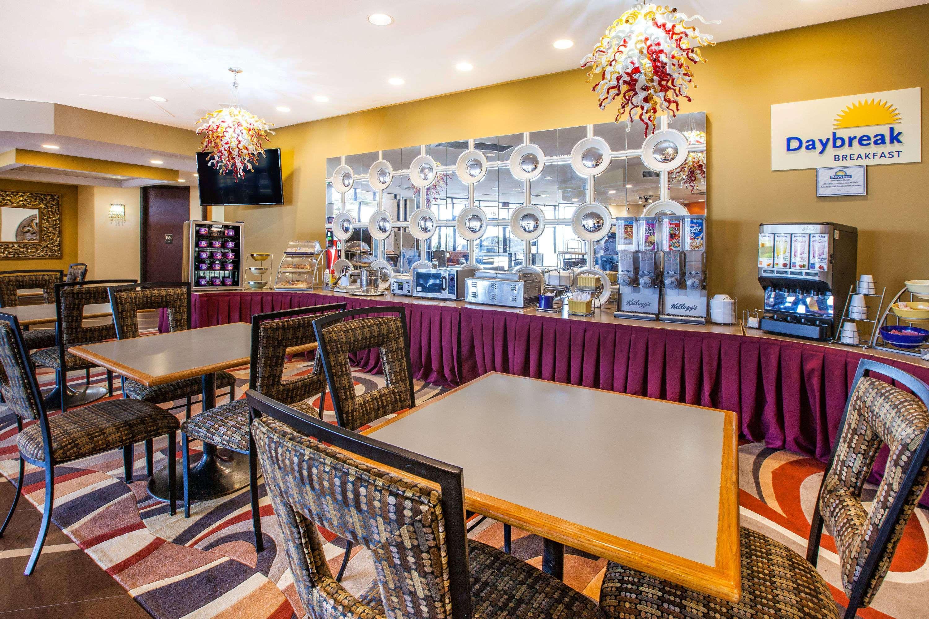 Days Inn By Wyndham שרמן מראה חיצוני תמונה