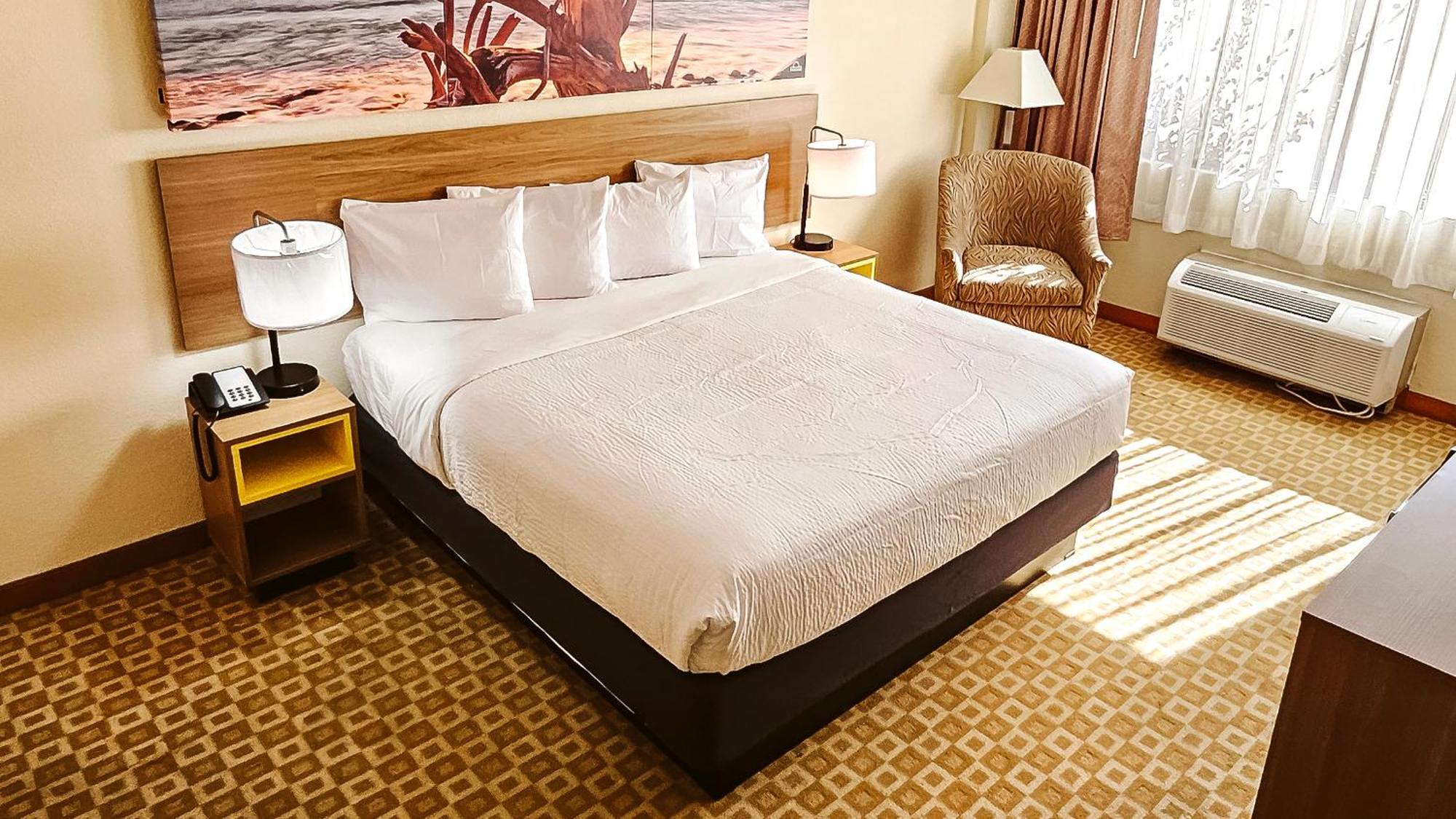 Days Inn By Wyndham שרמן מראה חיצוני תמונה