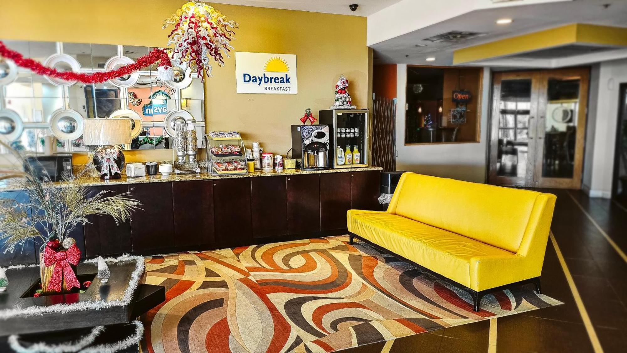 Days Inn By Wyndham שרמן מראה חיצוני תמונה
