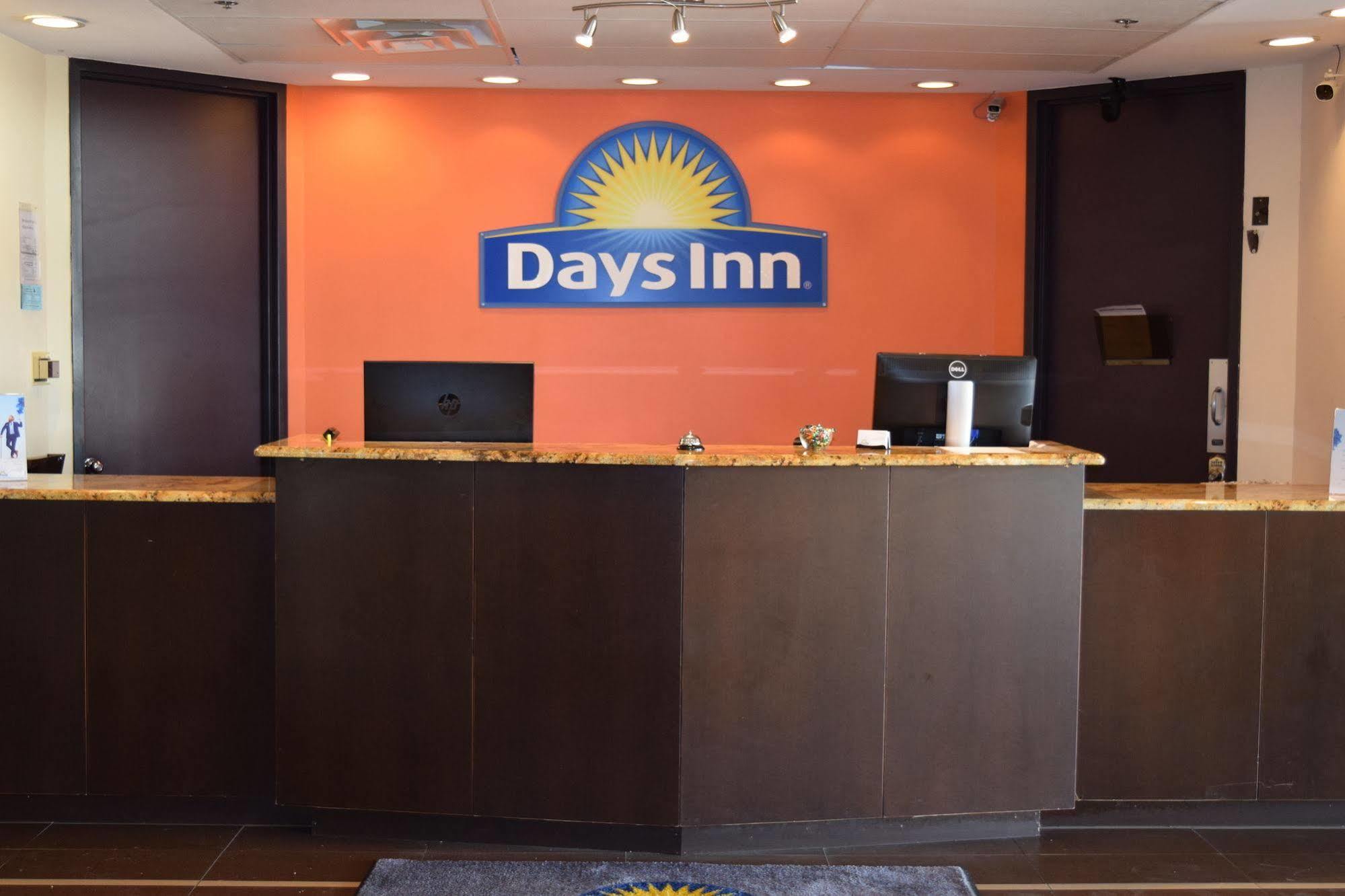 Days Inn By Wyndham שרמן מראה חיצוני תמונה